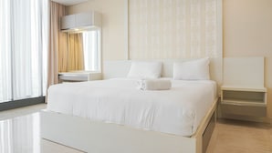Room | 1 bedroom, free WiFi, bed sheets - Fancy And Spacious 1Br Apartment At L'Avenue Pancoran (Jakarta)