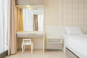 Room | 1 bedroom, free WiFi, bed sheets - Fancy And Spacious 1Br Apartment At L'Avenue Pancoran (Jakarta)