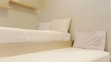 Huone | 1 makuuhuone, ilmainen Wi-Fi, vuodevaatteet