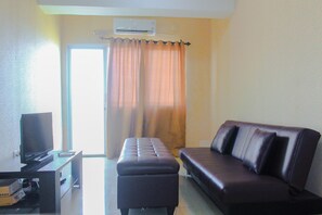 Room | 2 bedrooms, free WiFi, bed sheets