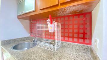 Room | 1 bedroom, free WiFi, bed sheets