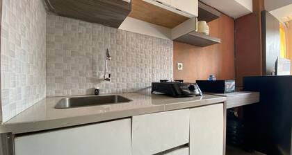 Comfortable And Simply Modern 2Br Apartment At The Jarrdin Cihampelas