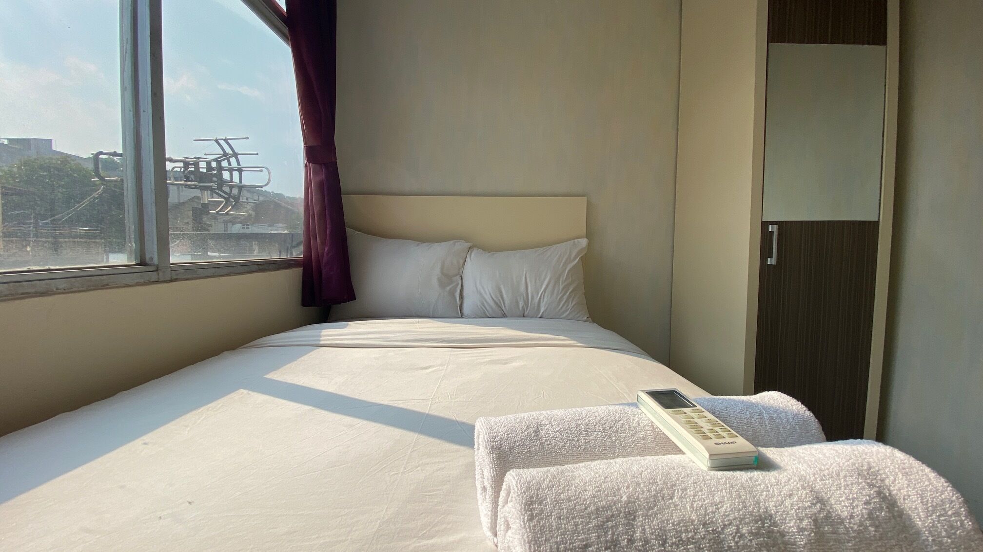 Phòng | 2 phòng ngủ, truy cập Internet không dây miễn phí, bộ trải giường 