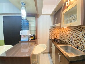2 bedrooms, free WiFi, bed sheets - Cozy & Pleasant 2Br Apartment At The Jarrdin Cihampelas (Bandung)