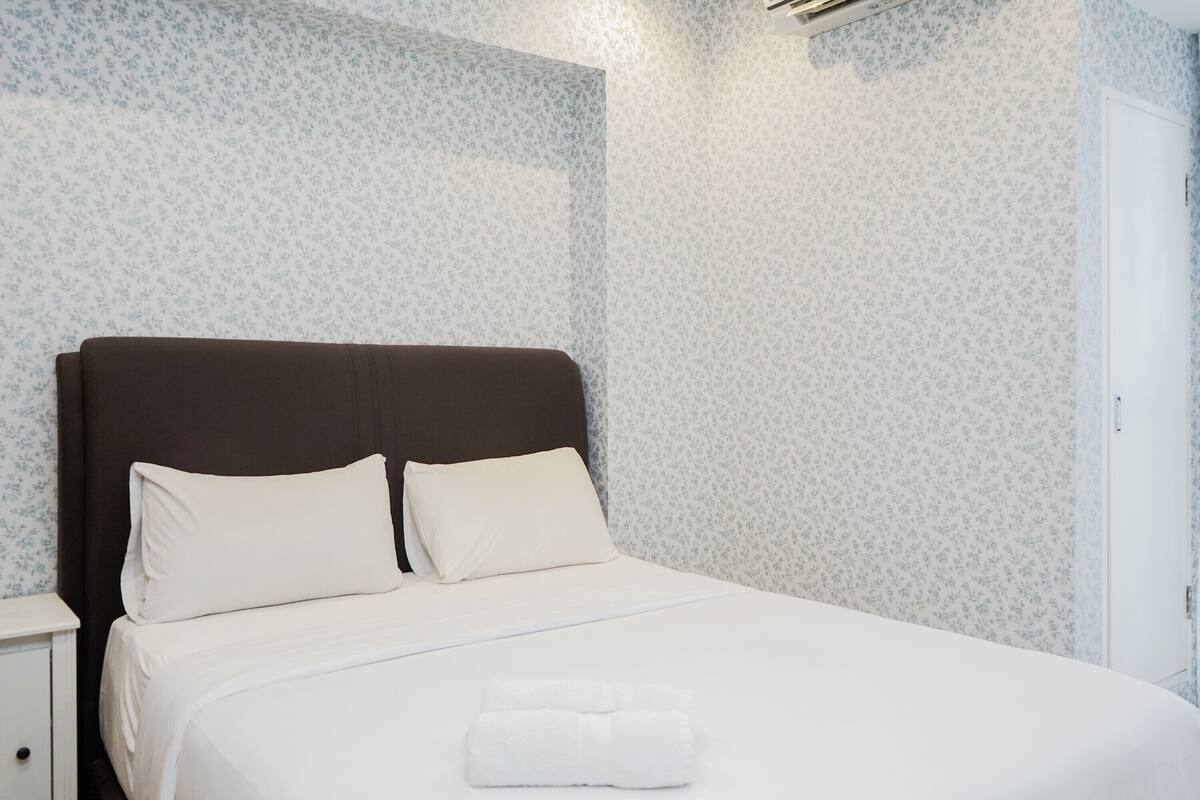 Wifi gratis y ropa de cama