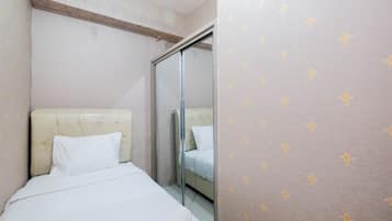 Room | 2 bedrooms, free WiFi, bed sheets