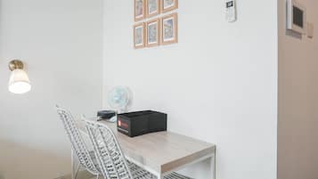 Room | 1 bedroom, free WiFi, bed sheets