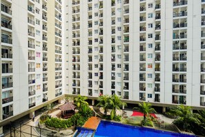 View from property - Cozy Living Studio Room At Cinere Resort Apartment (Depok)