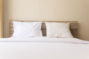 Room | 2 bedrooms, free WiFi, bed sheets - Spacious And Nice 2Br At One Cik Ditiro Apartment (Jakarta)