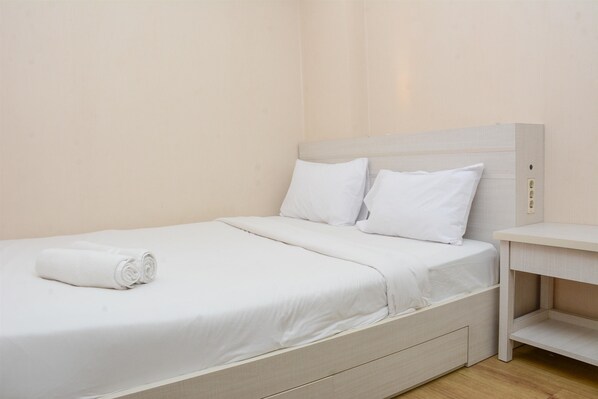 Room | Free WiFi, bed sheets