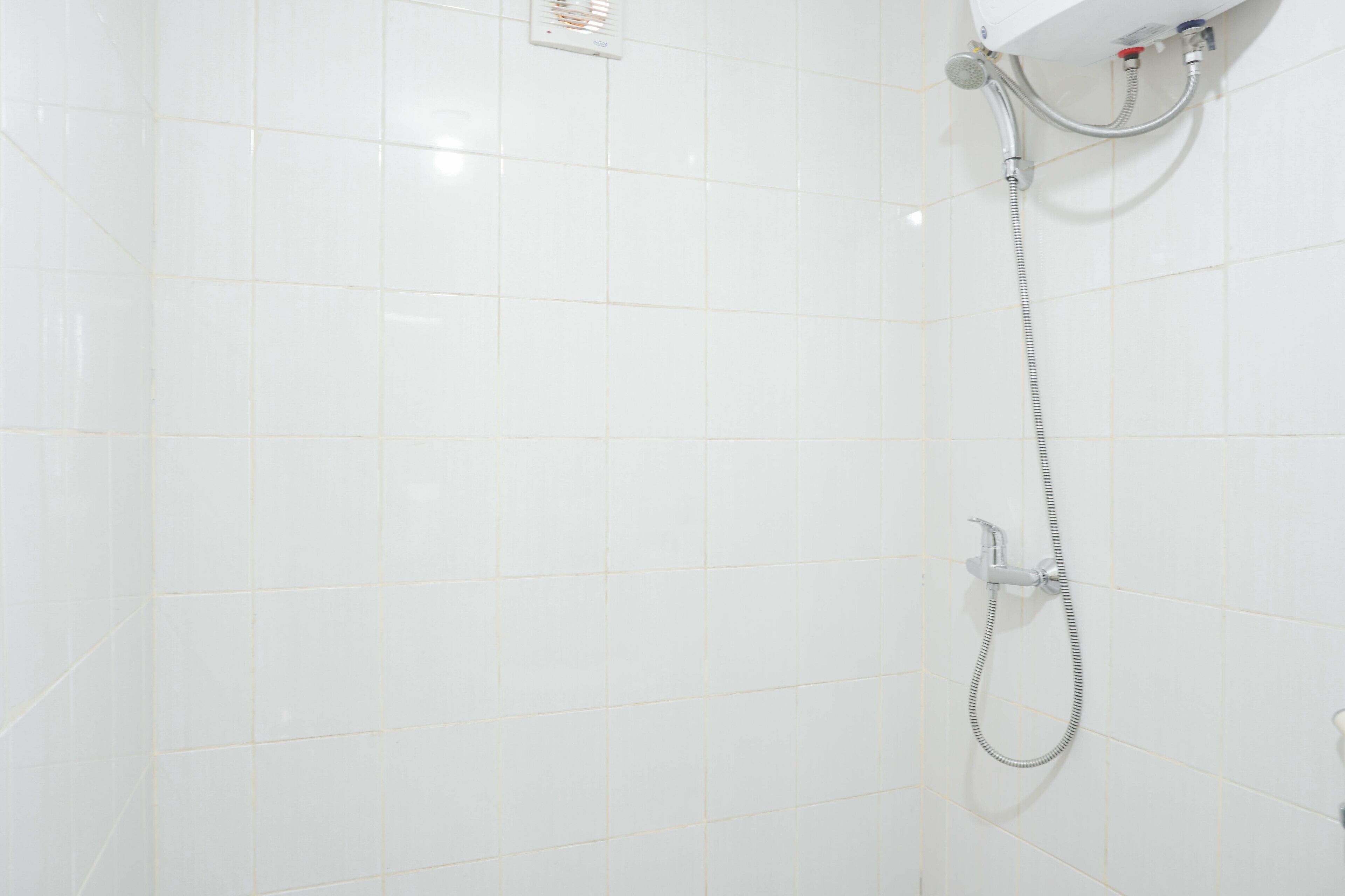 Room | Bathroom | Shower, towels