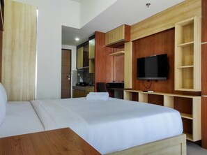 1 bedroom, free WiFi, bed sheets - Cozy Studio At Vida View Makassar Apartment (Makassar)