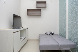 Room | Living room | TV
