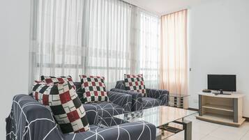 Room | Ruang tamu | TV