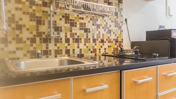 1 habitación y ropa de cama