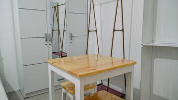Room | Dining room