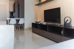 Interior - Chic And Cozy 2Br Grand Kamala Lagoon Apartment (Bekasi)