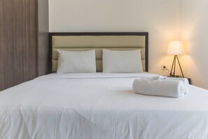 Room | 2 bedrooms, free WiFi, bed sheets - Chic And Cozy 2Br Grand Kamala Lagoon Apartment (Bekasi)