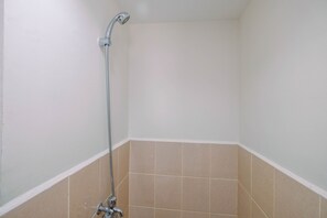Zimmer | Badezimmer | Dusche, Handtücher