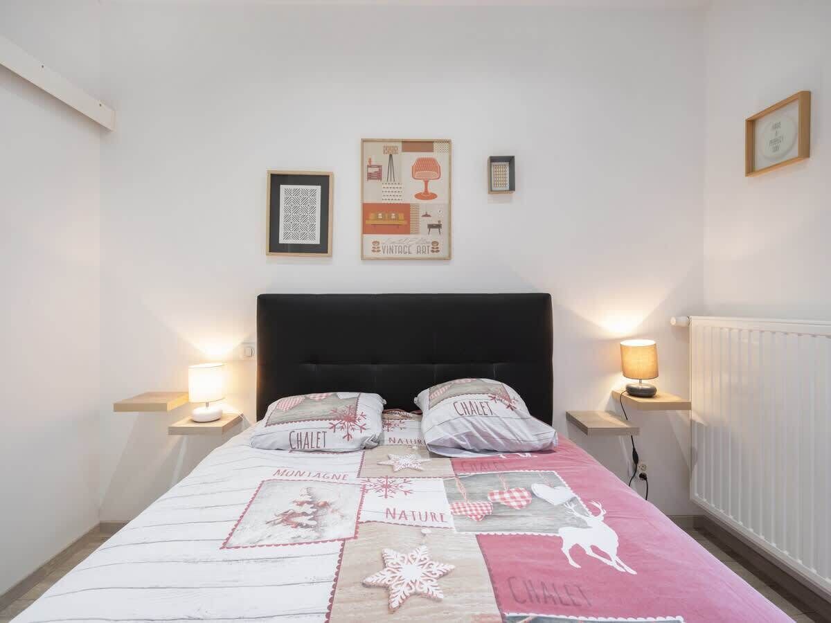 1 chambre, fer et planche à repasser, Wi-Fi gratuit, draps fournis