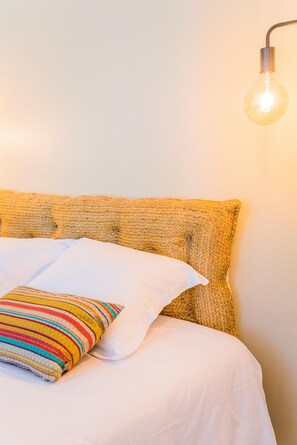 1 soverom, strykejern/-brett, wi-fi (inkludert) og sengetøy