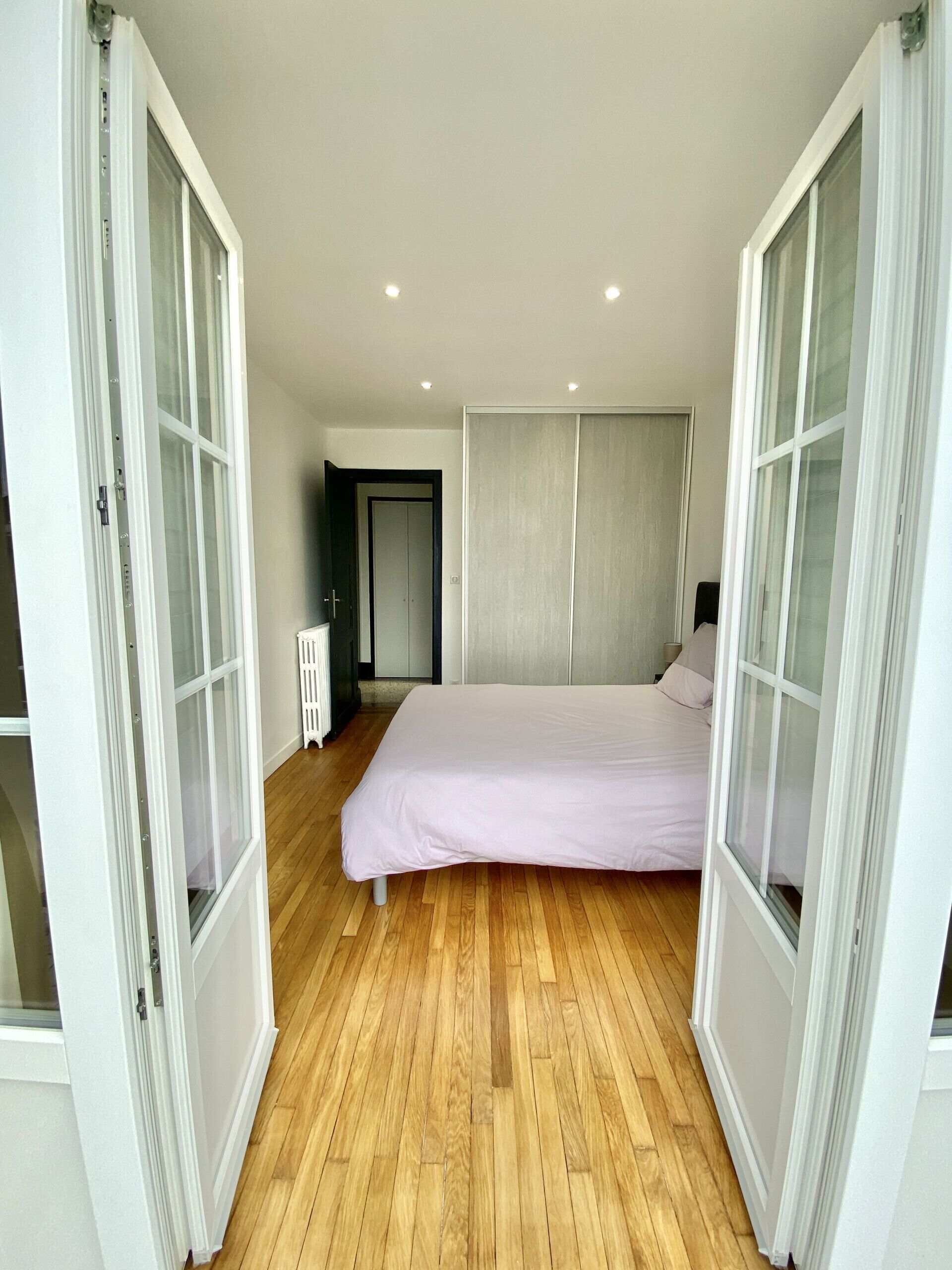 2 sovrum, strykjärn/strykbräda, gratis wi-fi och sängkläder