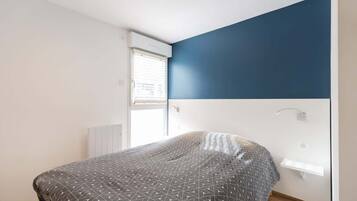 2 chambres, fer et planche Ă repasser, Wi-Fi gratuit, draps fournis