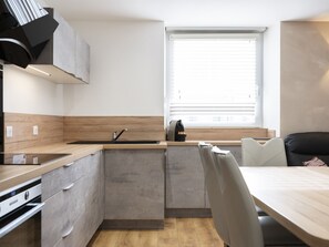 Fridge, microwave, oven, dishwasher