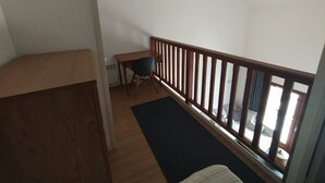 Luokittelematon kuva, 2 kautta 15, painike