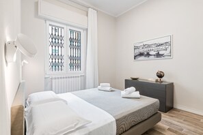 1 bedroom, iron/ironing board, WiFi - GuestHost - Comfortable 40 sqm apartment that can accommodate up to 4 people. Located on the ground floor (steps to access) of a building in Maragliano / Redi district, a lively neighborhood well connected to the historic center by public transportation, (Firenze)