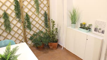 Premium Apartment, 2 Bedrooms | 2 bilik tidur, dihias secara berasingan