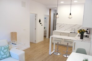 Premium Apartment, 2 Bedrooms | Private kitchen | Full-size fridge, microwave, stovetop, dishwasher