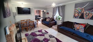 Cottage | Living area | 30-inch TV with digital channels, fireplace - Modernised 1720s Cottage, Newton Stewart, Scotland (Newton Stewart)