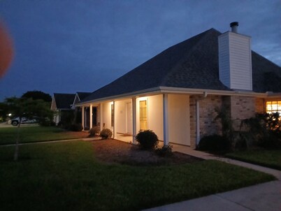 Awesome location, great parking, with a park in our backyard