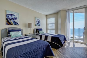 2 bedrooms, free WiFi - Top Floor 2 Bedroom Unit - Amazing views, beautiful interior updates (North Topsail Beach)