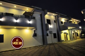 Exterior - Moz One Executive Guest Rooms Hombori (Abuja)
