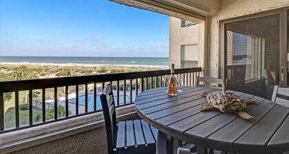Amelia Surf & Racquet Club Condo | Oceanfront | Pools| Tennis Courts