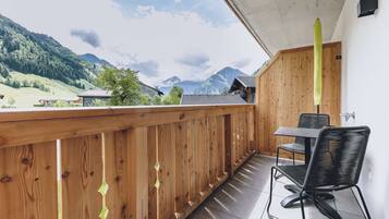 Superior Condo | Balcony