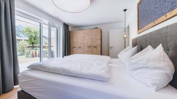 Comfort Condo | Egyptian cotton sheets, premium bedding, memory-foam beds, desk