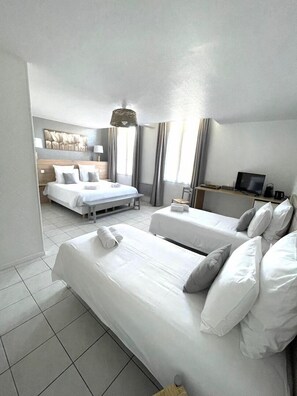 Family Quadruple Room, Park View