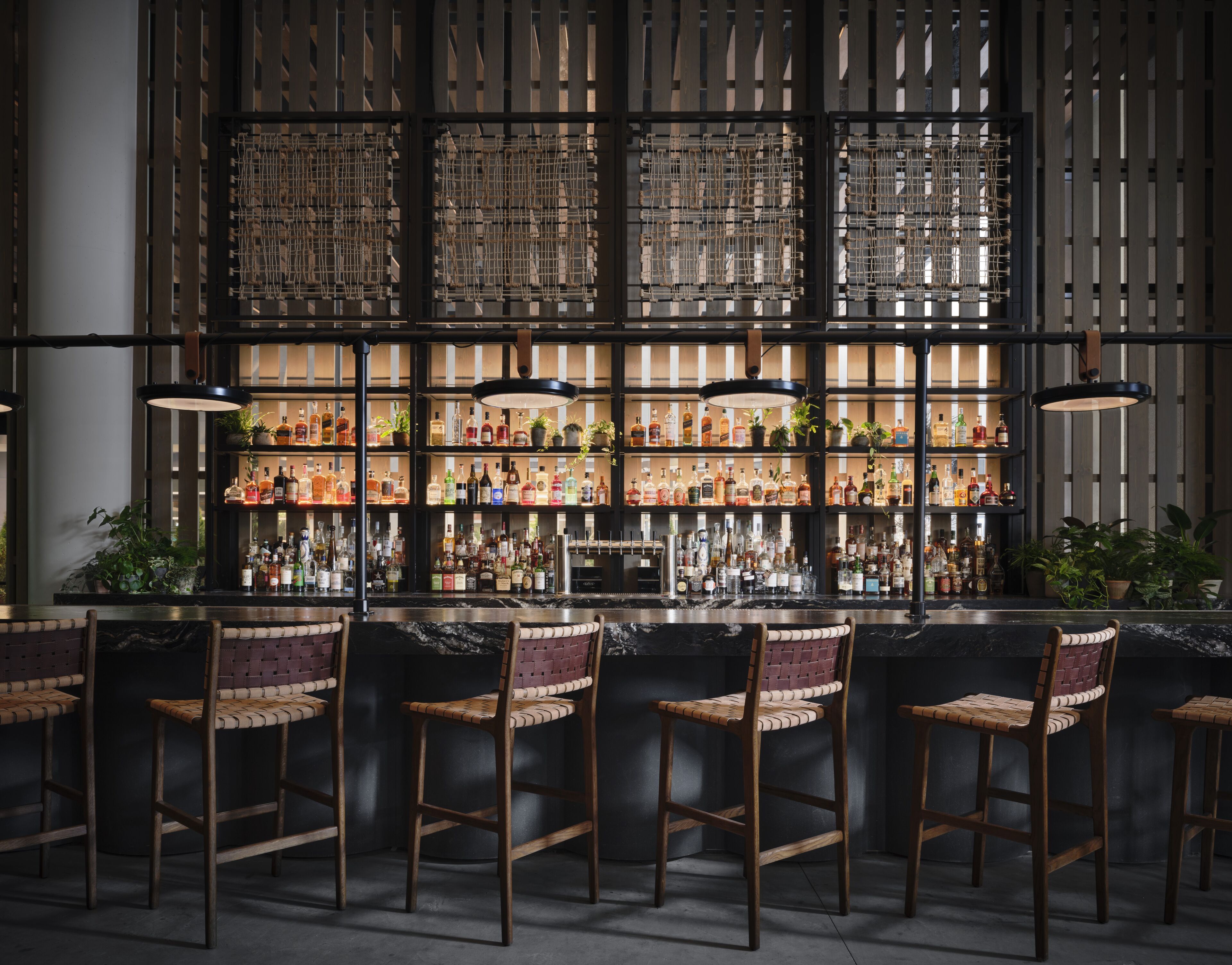 2 bars/lounges, rooftop bar