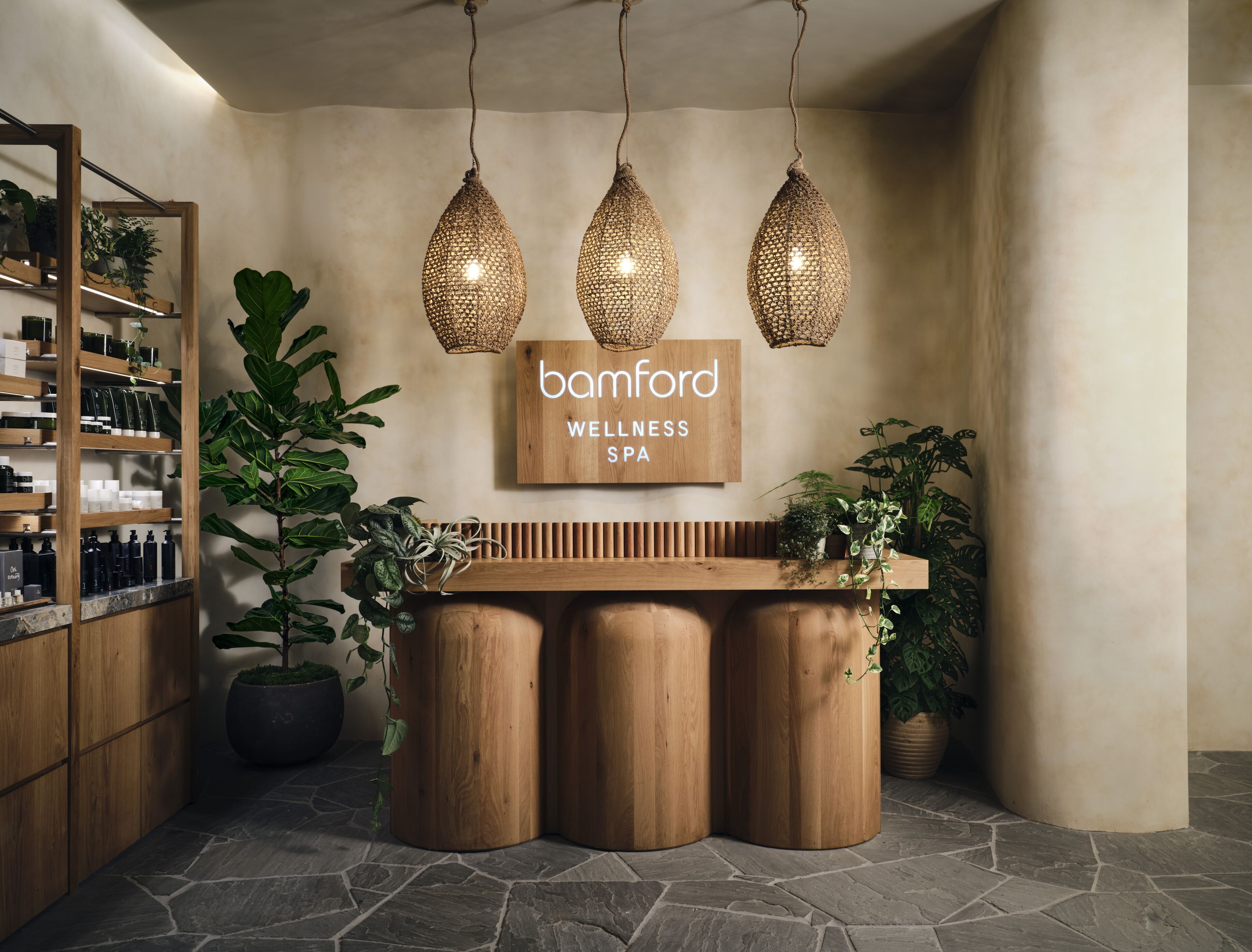 双人护理室、桑拿、湿蒸房、按摩服务