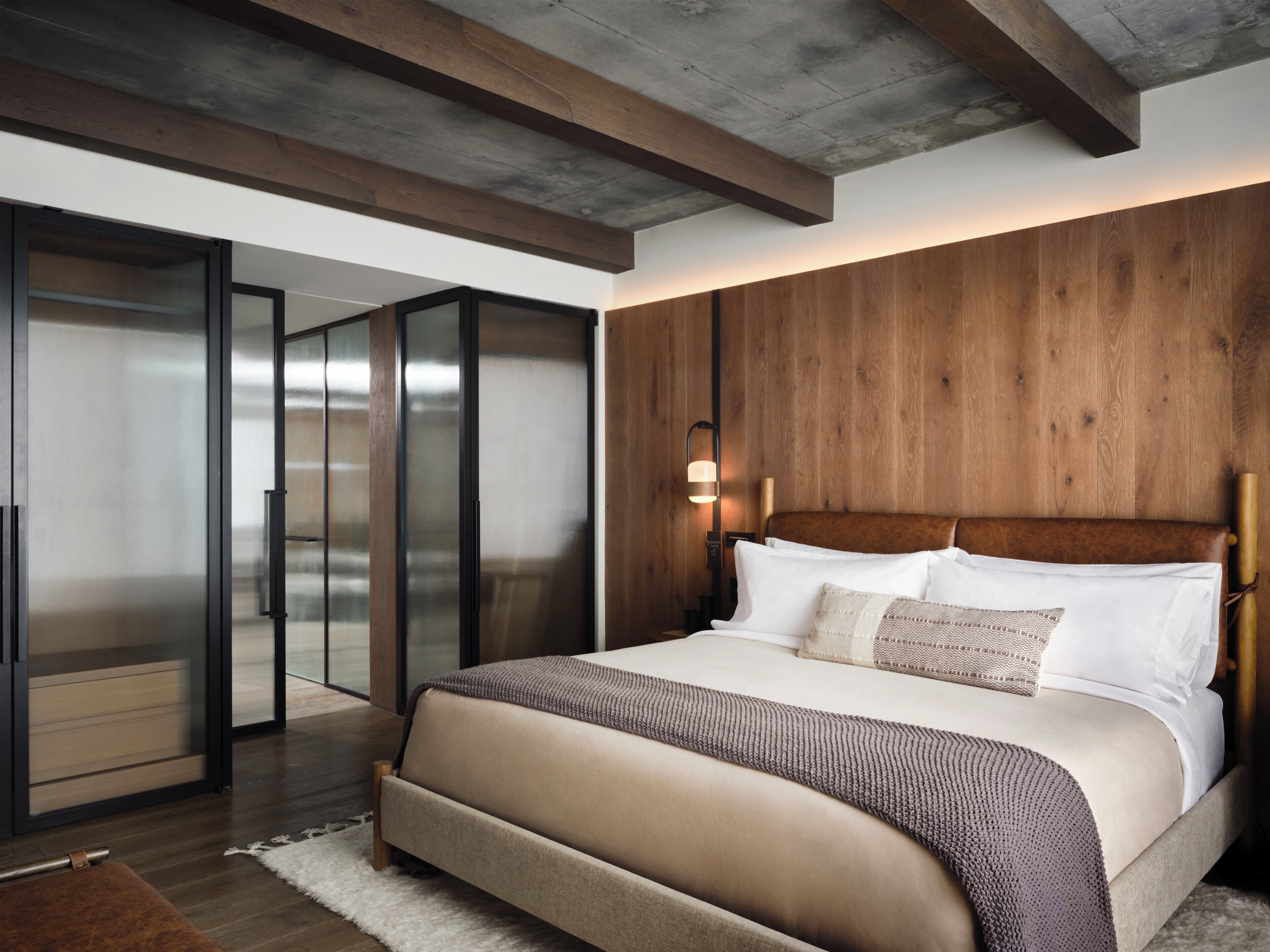 Suite, 1 slaapkamer (Panoramic) | Luxe beddengoed, donzen dekbedden, pillowtop-bedden, een minibar