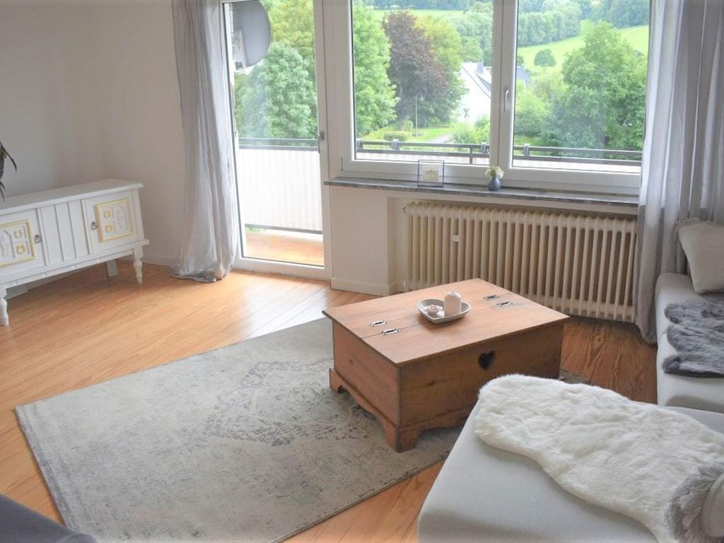 Vacation Home "An Der Kleinen Dhron" - Holiday Home, Separate Toilet And Bath/shower - Morbach
