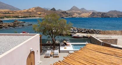 Isla Beach House, a Timeless Retreat