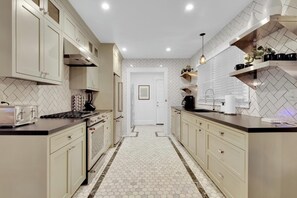 Fridge, microwave, oven, stovetop - Luxury North Park Home I Near Dining, Shops + Zoo (San Diego)