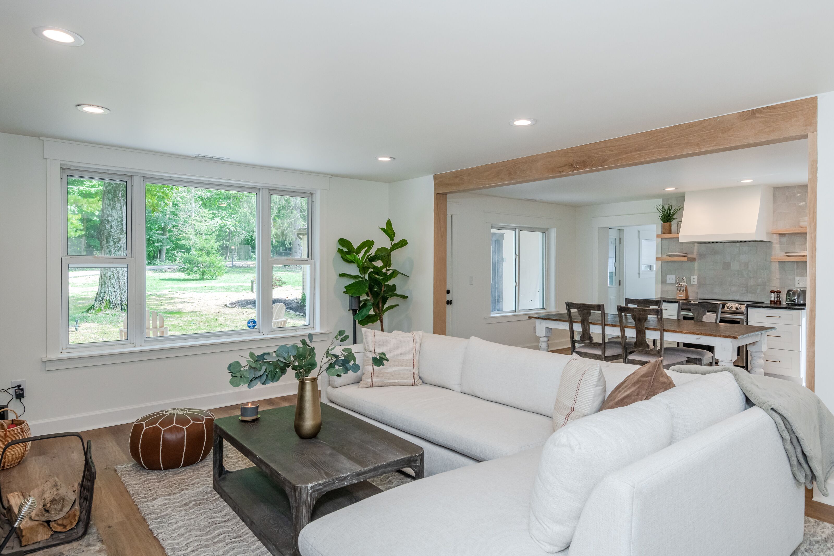 TV connectée, espaces bureaux