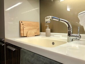 Bathroom - Gangnam - Bali Theme (Seoul)