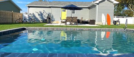 Outdoor pool, a heated pool