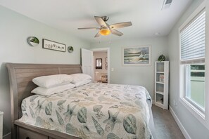 3 Schlafzimmer, Schreibtisch, Bügeleisen/Bügelbrett, kostenloses WLAN